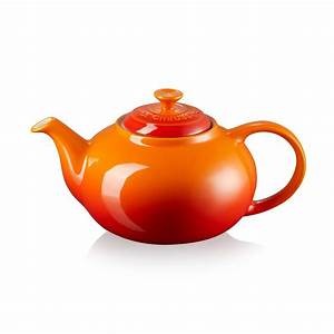 LE CREUSET CLASSIC TEAPOT - FLAME - 1.3L