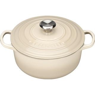 Le Creuset Signature Round Casserole - DUNE/ALMOND - 20cm