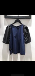 KARL LAGERFELD VOLUME SLEEVE FABRIC MIX TEE 96KW1705 - NAVY/BLACK - SIZE S