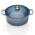 Le Creuset Signature Round Casserole - MARINE - 28cm