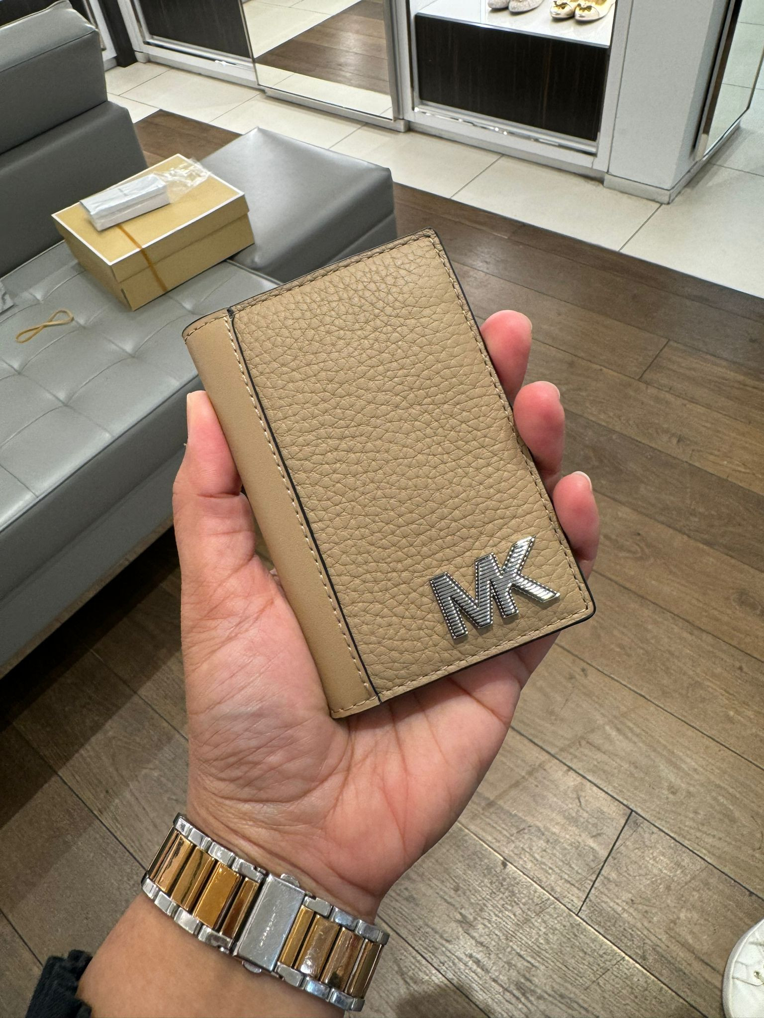 Michael Kors Folding  Card Case - Camel - 39S3LYTD1L / Bryant