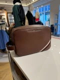 TOMMY HILFIGER CENTRAL WASH BAG - DARK CHESTNUT - 23 X 15 X 12 CM