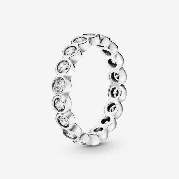 Pandora Ring - Band of stone - Size 54