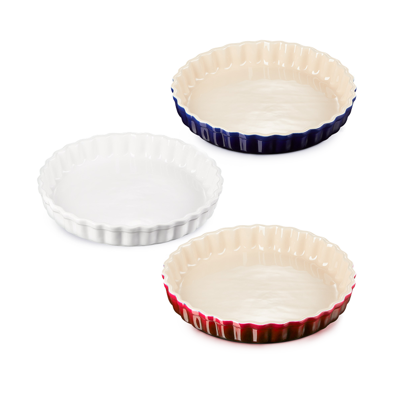 LE CREUSET FLUTED FLAN DISH
