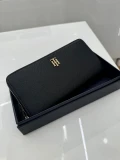 TOMMY HILFIGER ZIP AROUND PURSE - BLACK - LONG