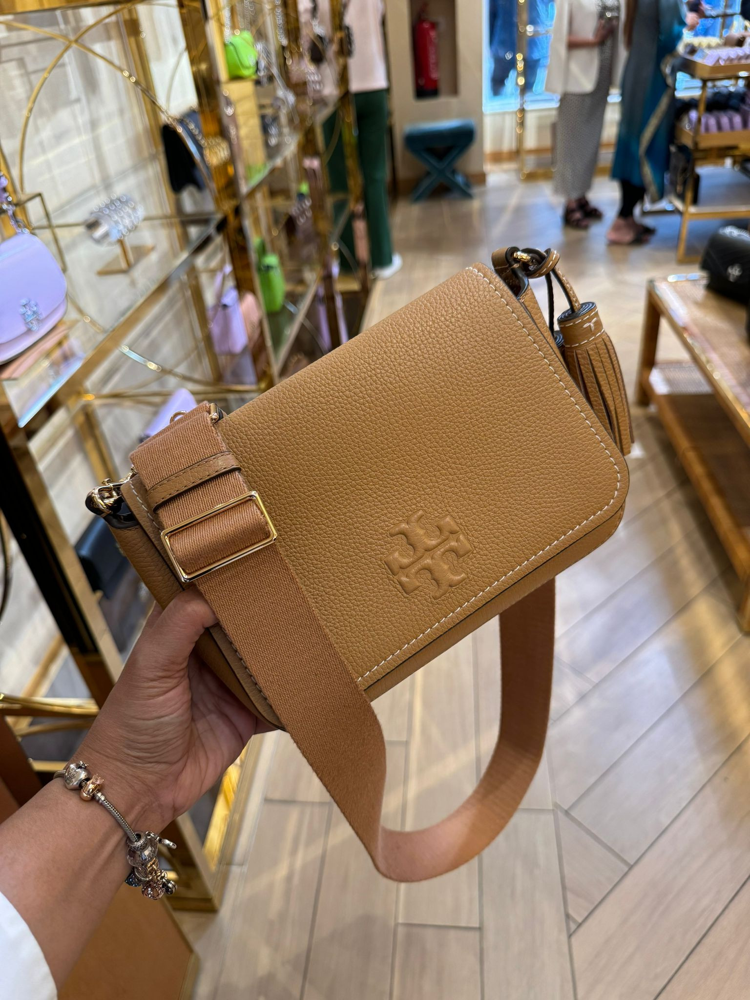 TORY BURCH THEA FLAP CROSSBODY - TIRAMISU - 144688 - 23 X 16 X 8 CM