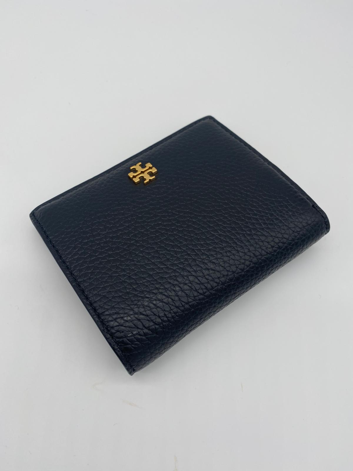 TORY BURCH BLAKE WALLET