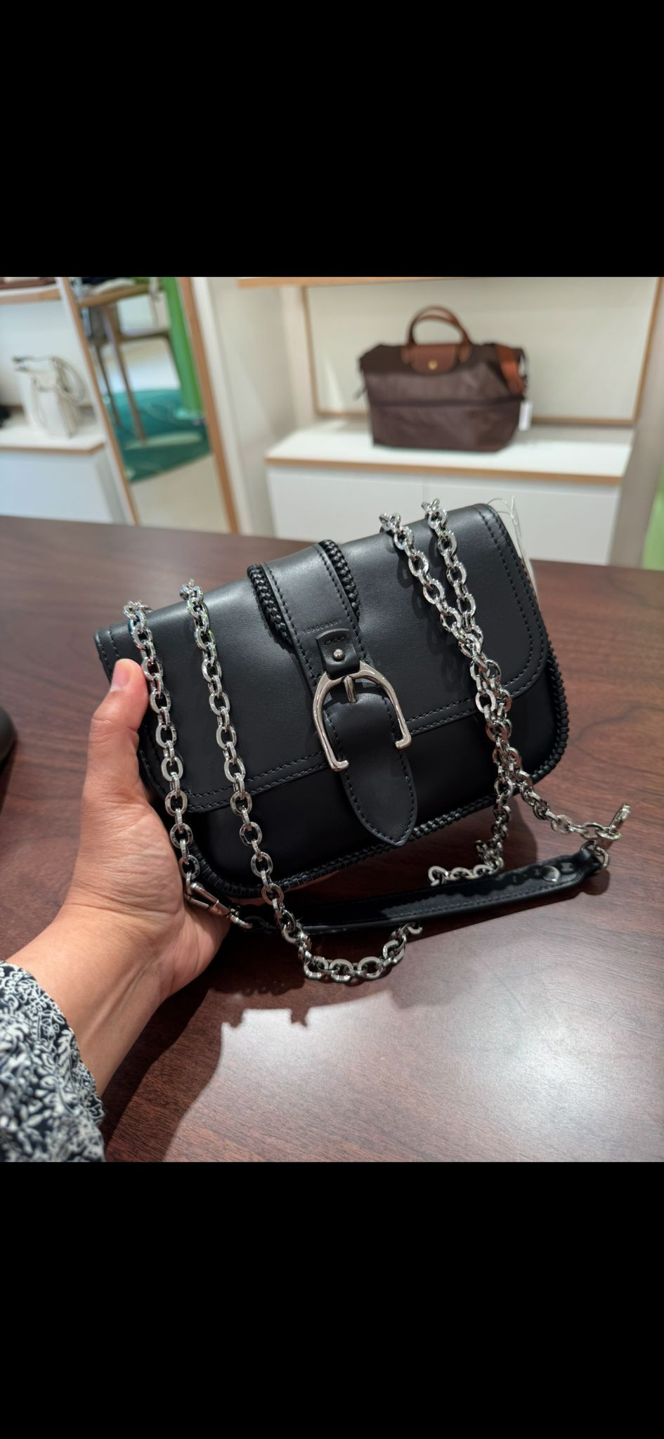 Longchamp Amazone Shoulder Bag - 10022930001/ Black - Small