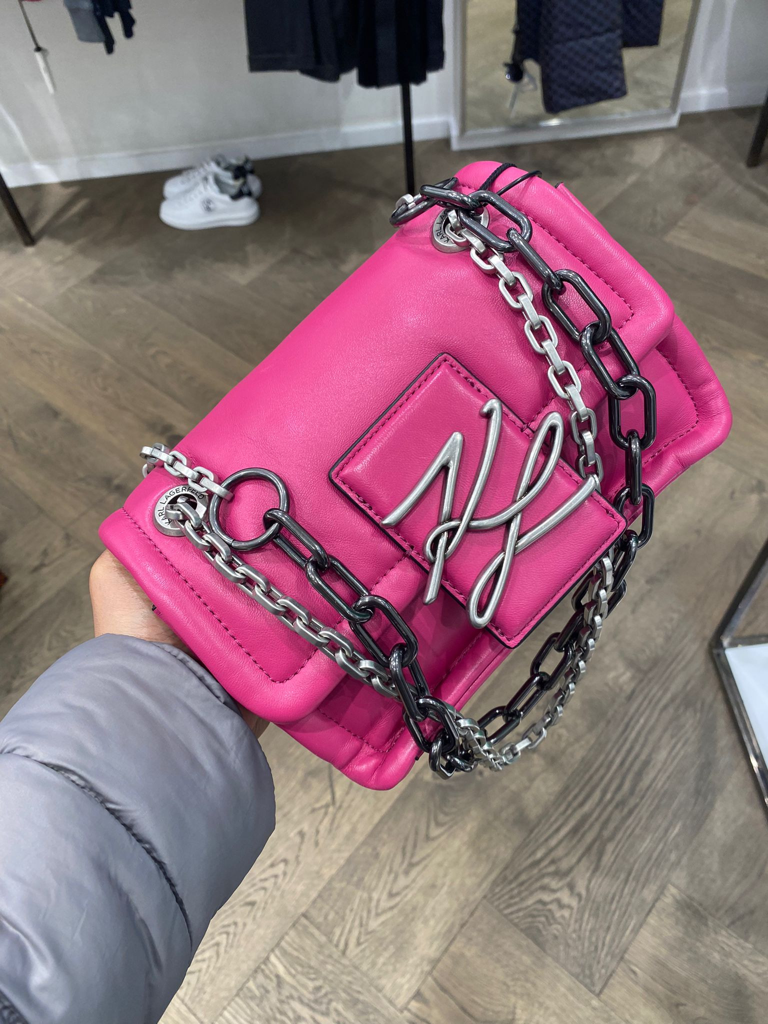 Karl Lagerfeld K/Autograph Soft Lea Bag - Fuchsia - 226W3050 / 24 X 15 X 10 CM