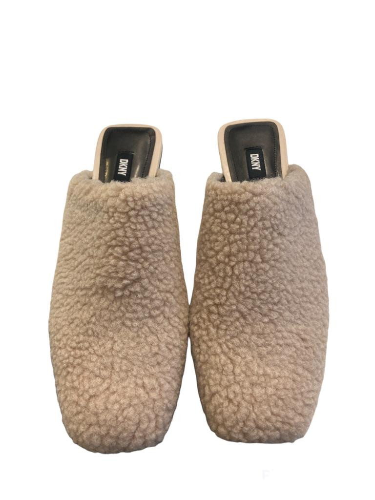 DKNY Slides - Sherpa Shearling Ivory - UK 6 / US 8.5