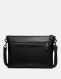 Coach Graham Messenger - Black - One Size / F72511