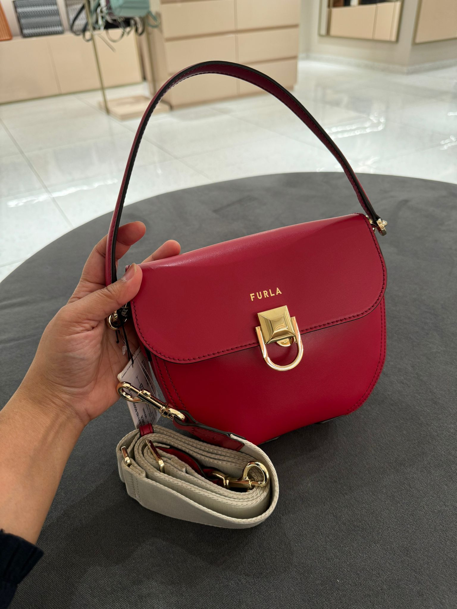 Furla Circe with long strap - Ciliegia / Red - One Size