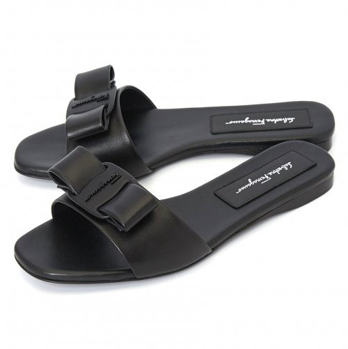 Salvatore Ferragamo Vicky Sandal - Black/0750635 - Eur 36.5