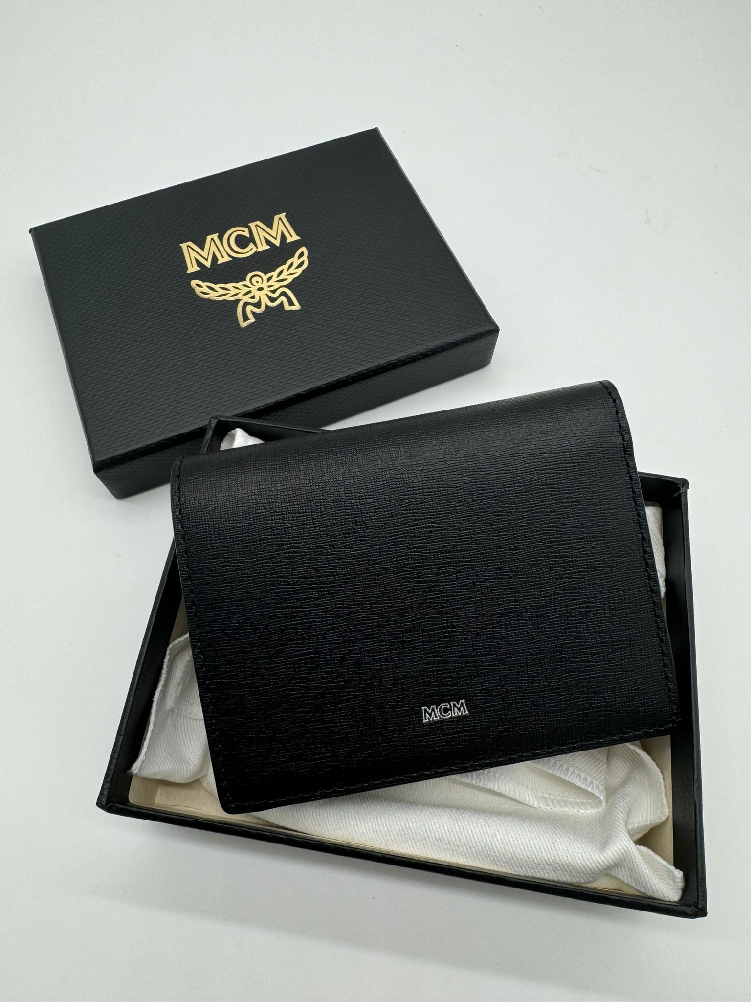 MCM Wallet - BK001 / Black - One Size