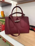 Longchamp Roseau Medium with long strap - Burgundy - 10058HPN261