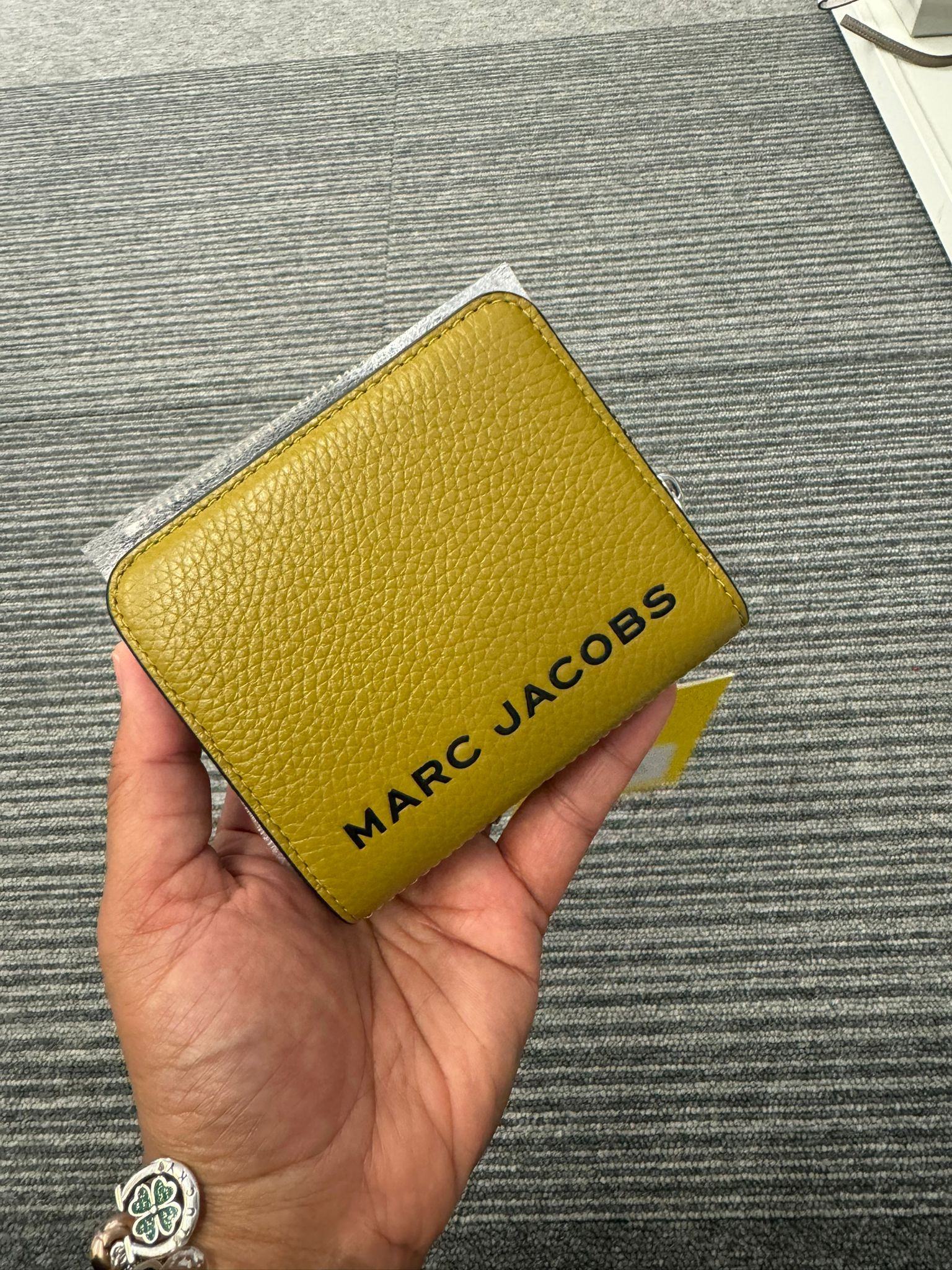 Marc Jacobs Wallet - Ecru Olive Multi - M0017061