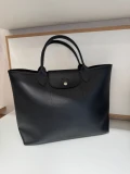Longchamp City Tote - 10182HYQ001 / Black - H29cm x W44cm x D12cm