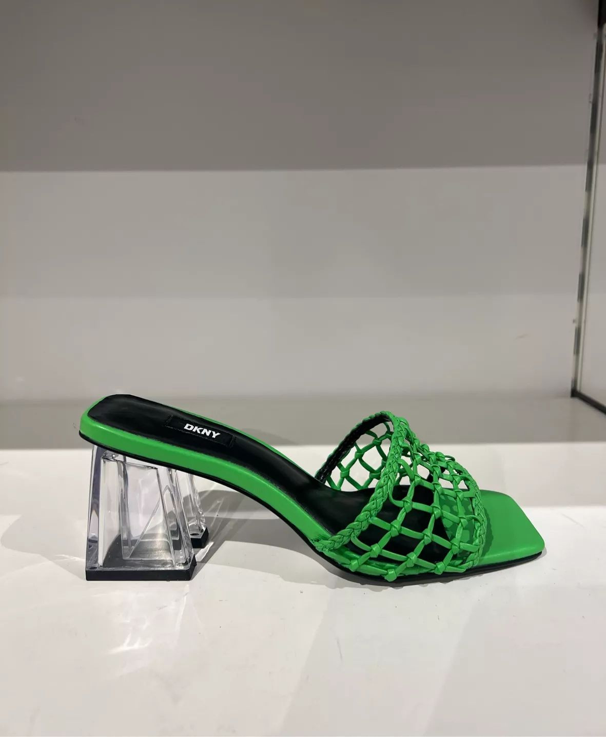 DKNY VITTORIA MESH HEEL - GREEN - US 7.5/ UK 5/ EUR 38