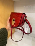 Longchamp Cavalcade Crossbody - Rouge - 10063HND545 / 16 X 13 X 5 CM