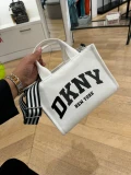 DKNY Hadlee - white/black - Small With Long Strap 25 x 21 x 10 cm