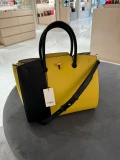 Furla Genesi - Honey/Nero - Medium