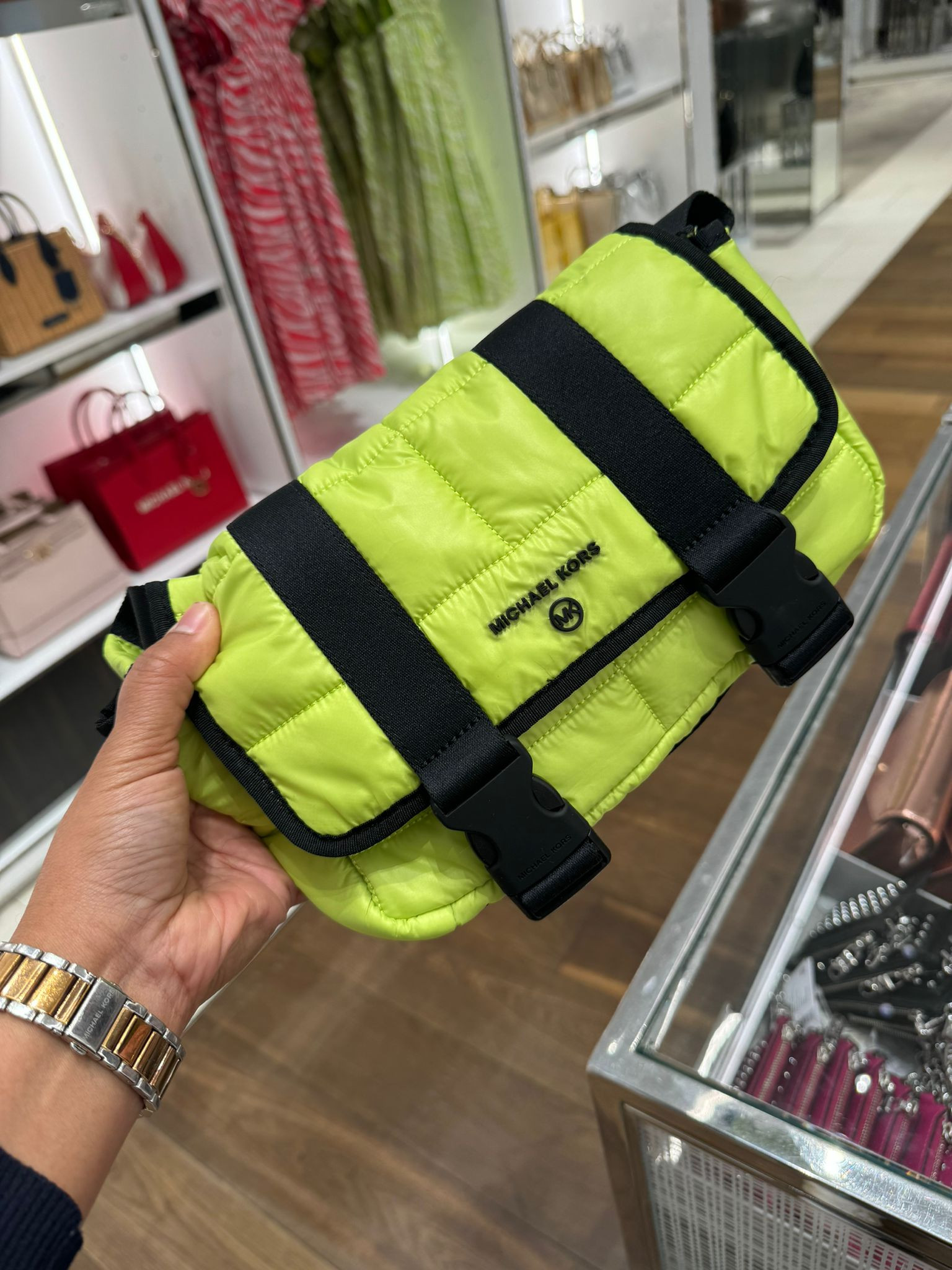 Michael Kors Brooklyn Crossbody - Bt Limeade - 33S2TBKY9U / 24 X 15 X 4 CM