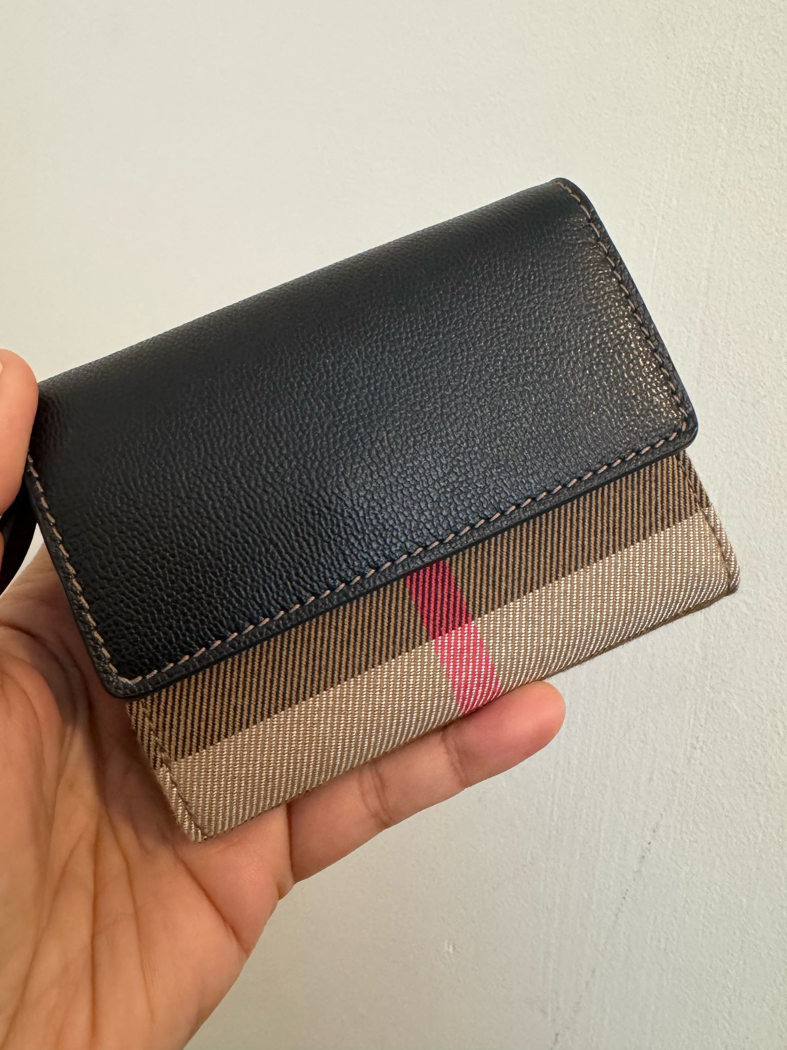 BURBERRY PURSE - BLACK MULTI - SMALL