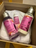 Loccitane Set of 3 with gift box - 75/75/10 ml