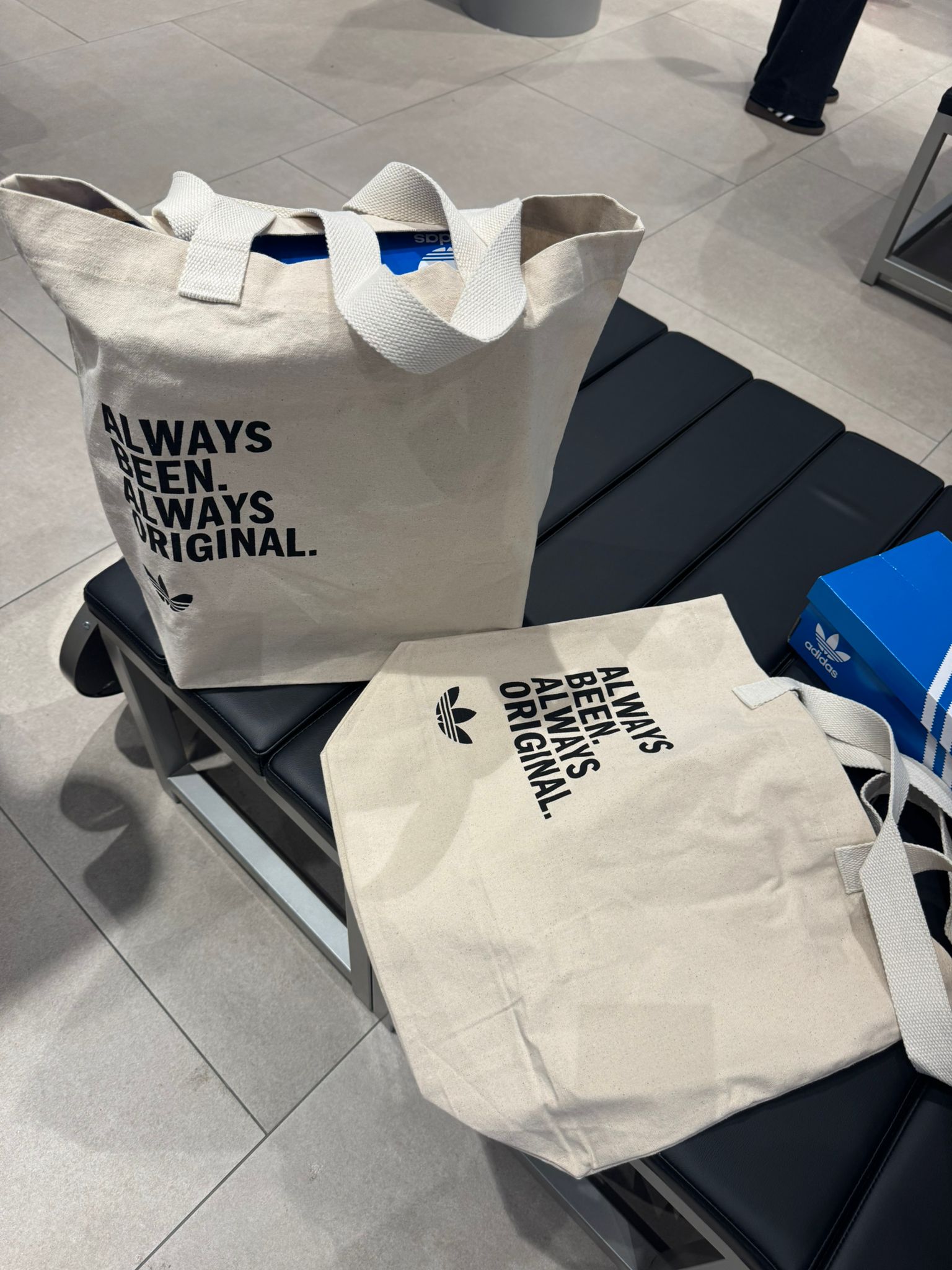ADIDAS TOTE