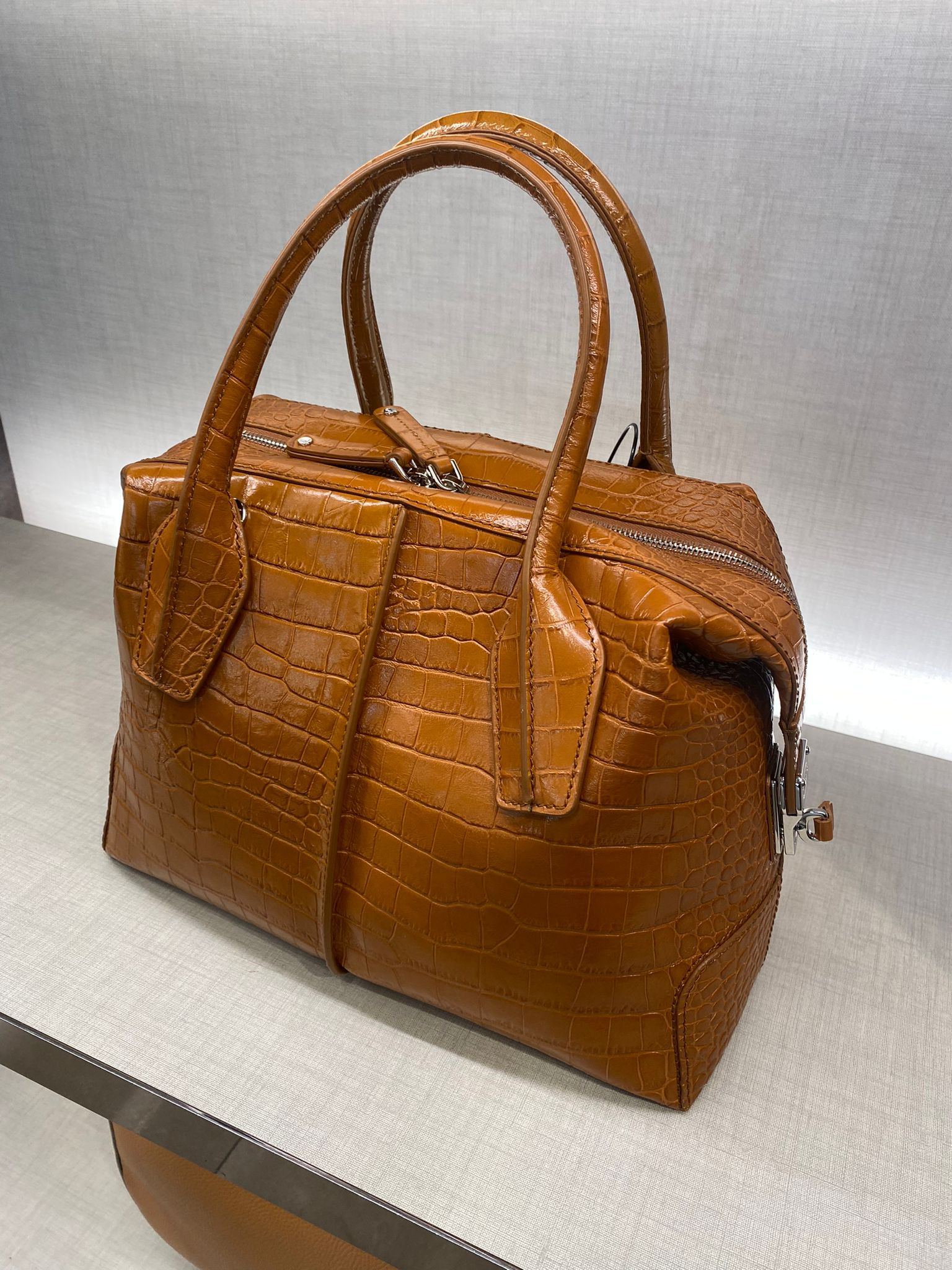 Tod's Tote - Brown Croco - XBWAGAHN2Z0SOIG807 / Medium