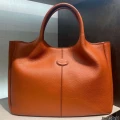 Tod's Tote - Ria Terracotta - XBWALHA03Z0RIAG809 / Large