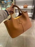 Tod's Tote - XBWALHA02Z0RIAS012 / Ria Brandy Ch - Small with long strap