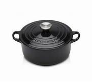 Le Creuset Signature Round Casserole - Black Onyx - 20cm