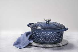 Le Creuset Signature Round Casserole - Hexagon Blue - 22cm