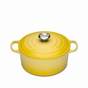 Le Creuset Signature Round Casserole - Soleil - 26cm