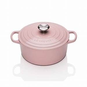 Le Creuset Signature Round Casserole - CHIFFON PINK - 26cm