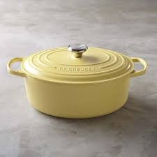 Le Creuset Signature Oval Casserole - Mimosa - 25 Cm