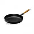 Le Creuset Frying Pan with Wooden Handle - Black - 26cm