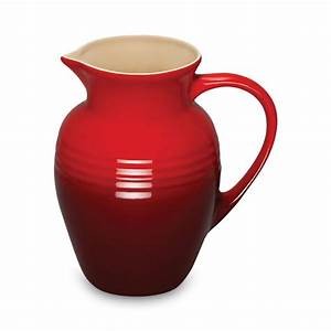 Le Creuset Pitcher - Cerise - 2.2 Liter