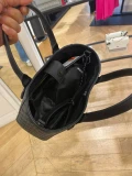 Dkny Top Handle Crossbody - Black - KZH33024 / 29 x 21 x 11 cm