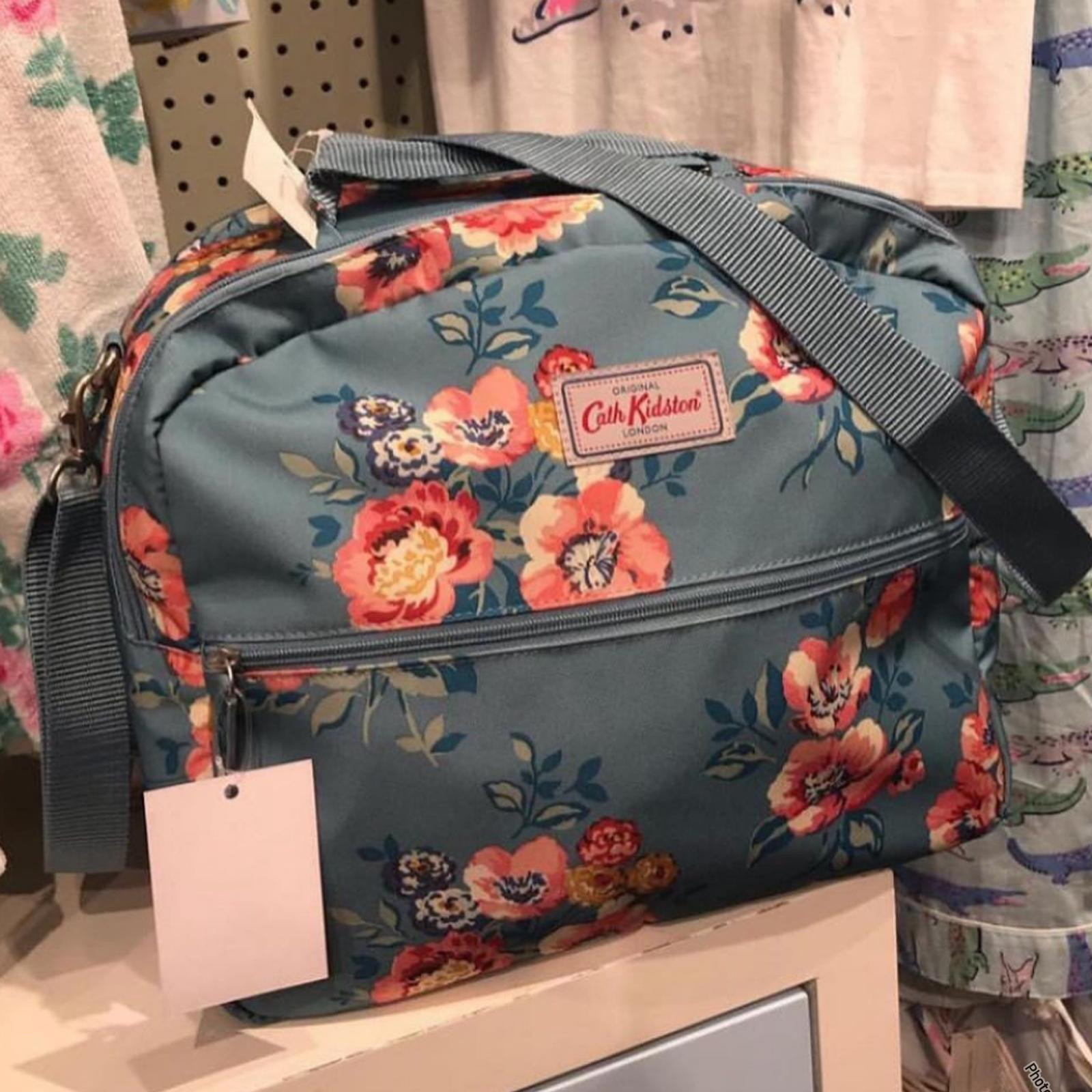 Cath Kidston Travel Bag - Windflower - 773454