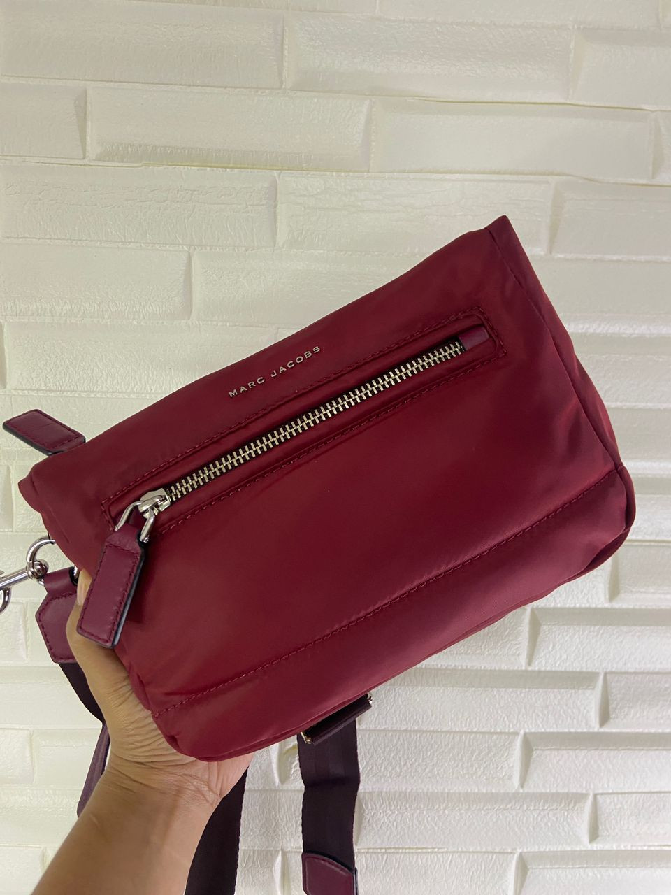 MARC JACOBS CROSSBODY - MERLOT - M0008215