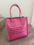 Marc Jacobs Tote - Candy Pink - Large / 32 x 32 x 13 cm